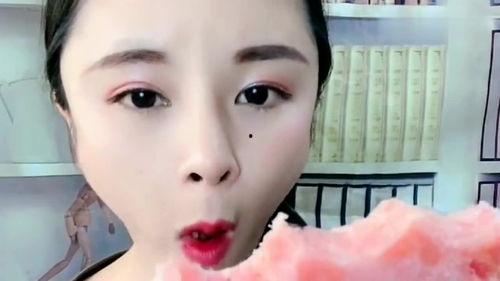 網紅美女吃瓜視頻,揭秘娛樂圈幕后真相